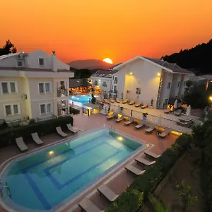 Sea Breeze And Hotel Ölüdeniz