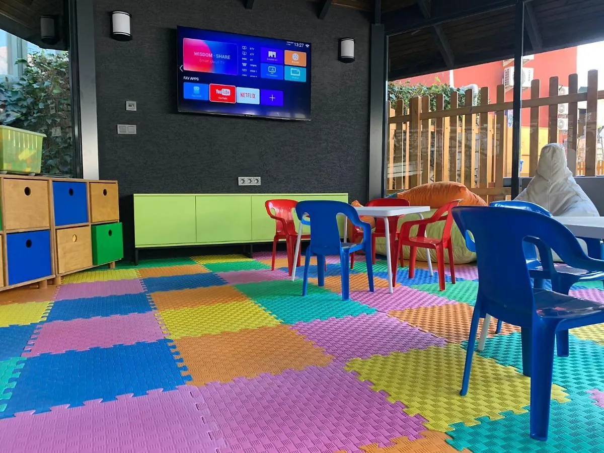 大水族馆公寓式酒店 马尔马里斯 公寓式酒店